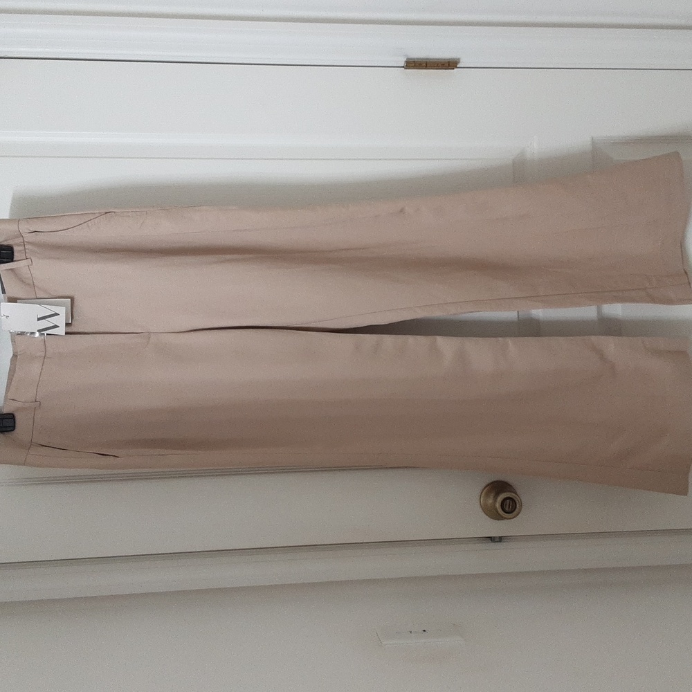 Worthington Size 10 High Rise Trouser, Creamy Beige Color, NEW with Tags